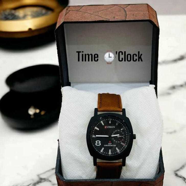 Men;s Leather Strap Watch