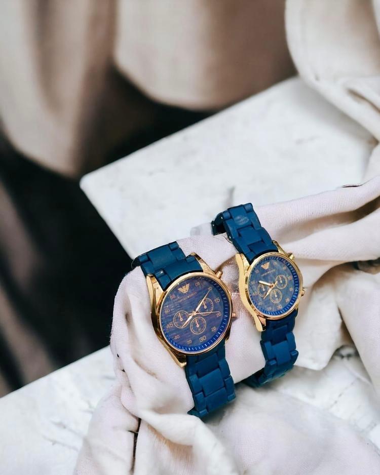 Couple's Analogue watch